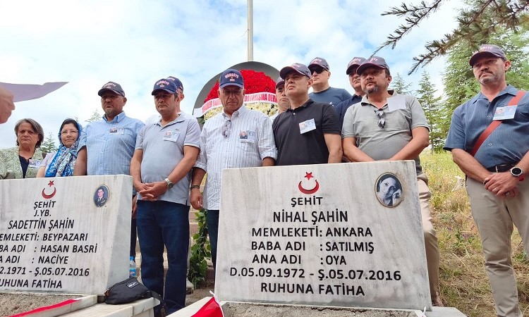 ŞEHİT J.YB.SADETTİN ŞAHİN VE NİHAL ŞAHİN'İN ŞEHİTLİKLİKTE ANILMASI